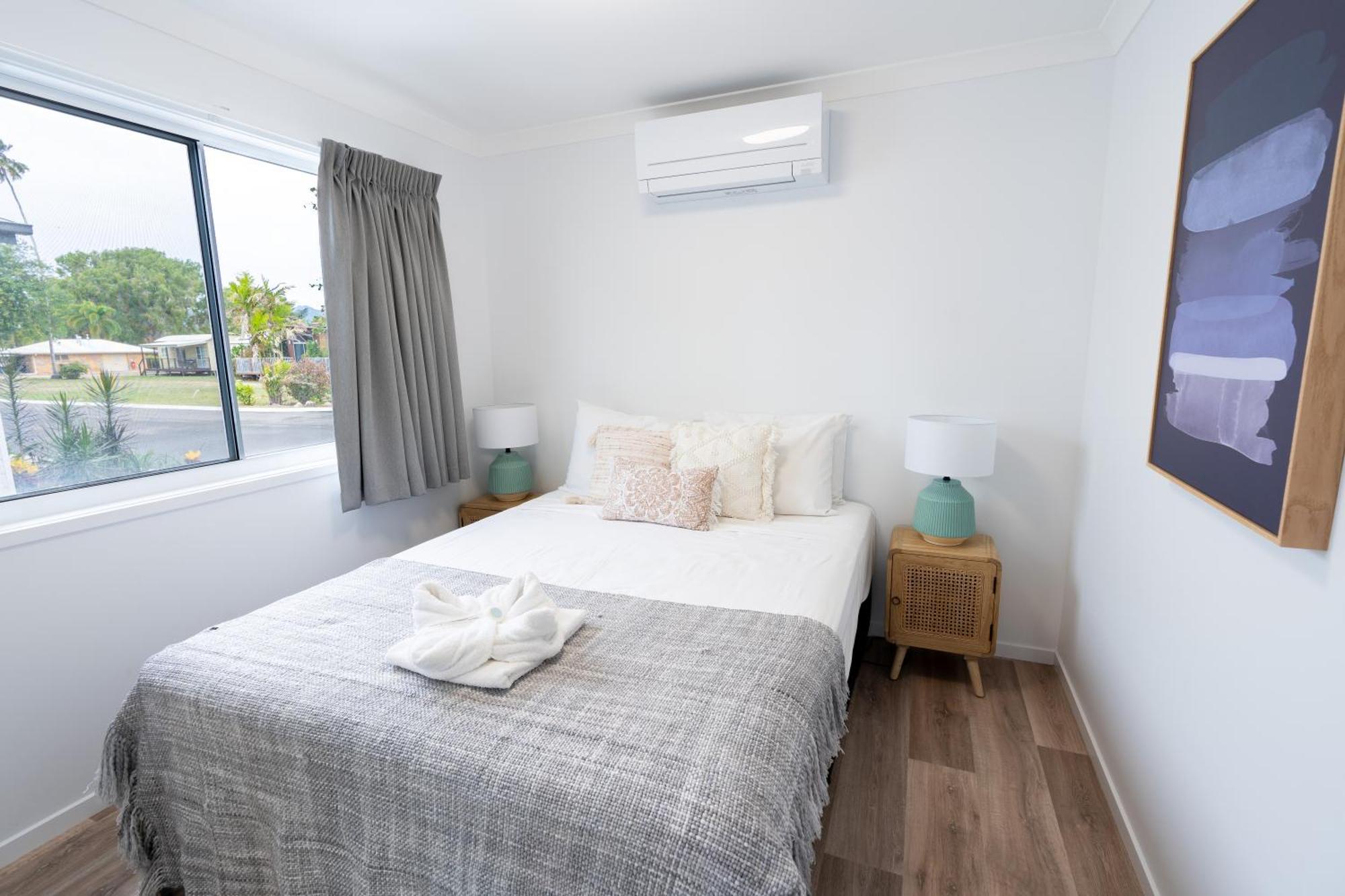 Holiday park Tasman Holiday Parks - Rollingstone Rollingstone